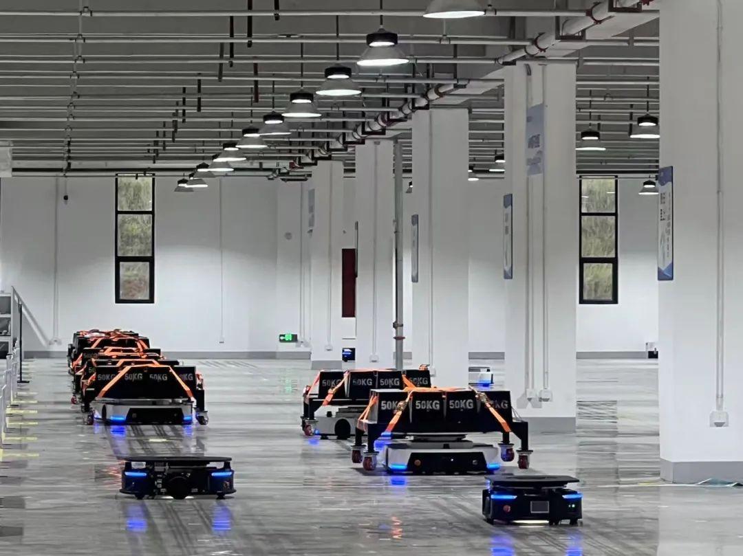 “贵安造”机器人实现全线投产(图1)